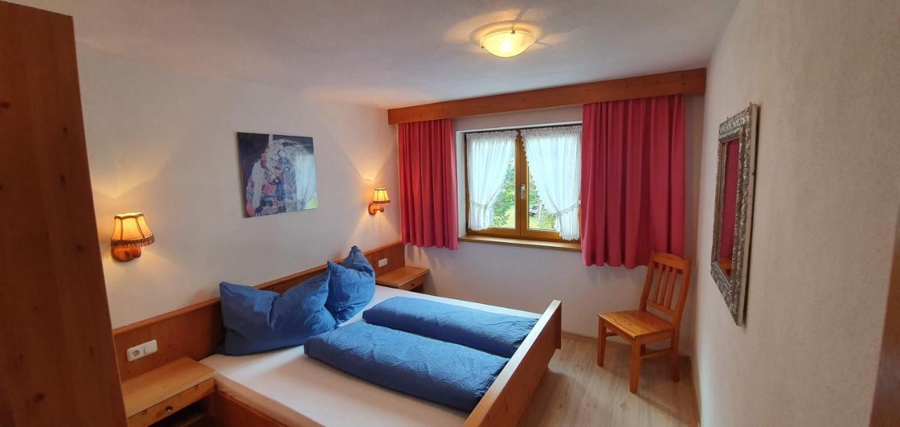 Pension Appartements Via Claudia Lermoos Luaran gambar